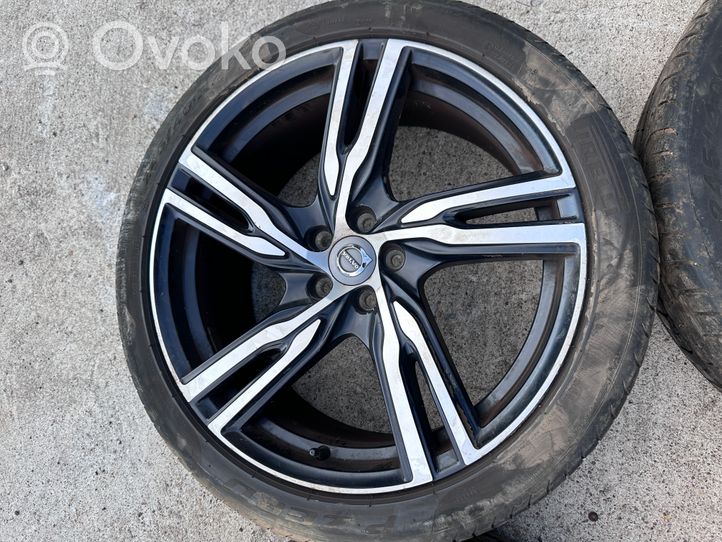 Volvo S90, V90 R20 alloy rim 31660195