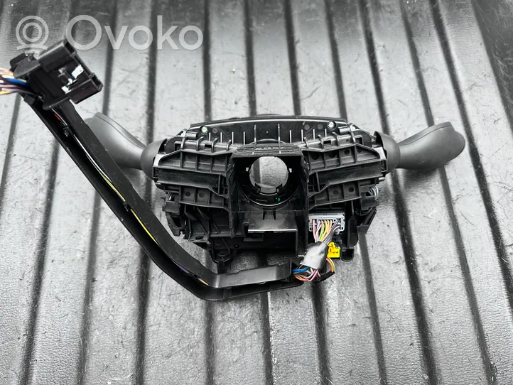 Volvo S90, V90 Pyyhkimen/suuntavilkun vipukytkin 31443889