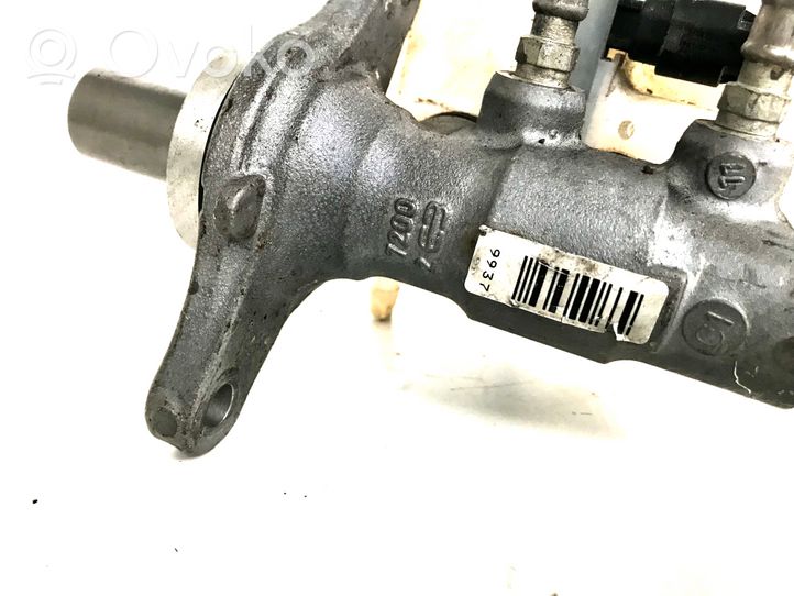 Mitsubishi Colt Master brake cylinder 32067272D