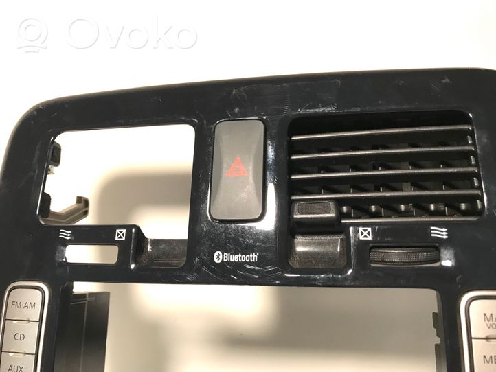 Nissan Leaf I (ZE0) Panel klimatyzacji / Ogrzewania 682603NA0A