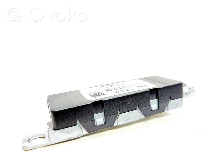 Volvo C70 Aerial antenna amplifier 30775607