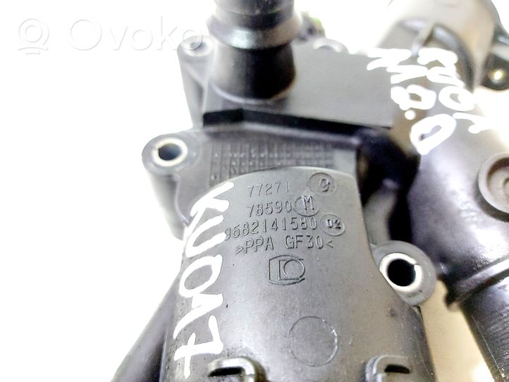 Ford Kuga I Termostaatin kotelo 9682141580