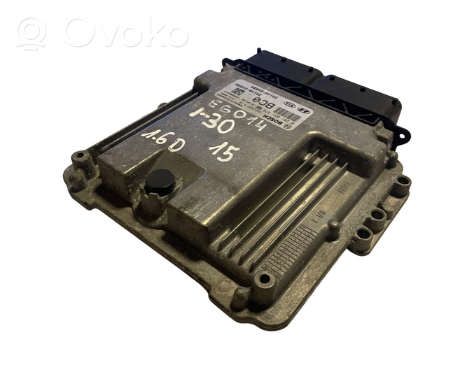 Hyundai i30 Sterownik / Moduł ECU 0281031578