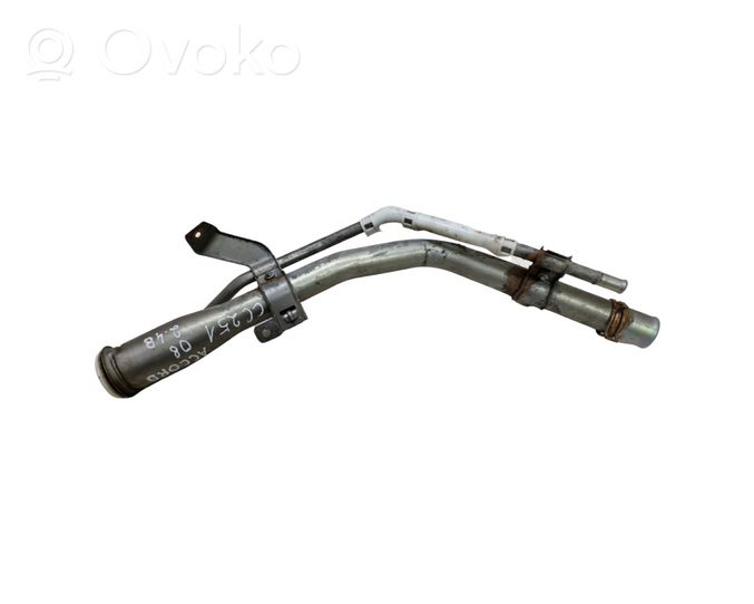 Honda Accord Tuyau de remplissage de réservoir de carburant G0642