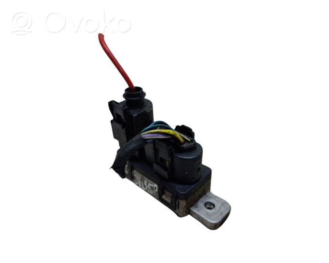 Volvo S90, V90 Glow plug pre-heat relay 31459300