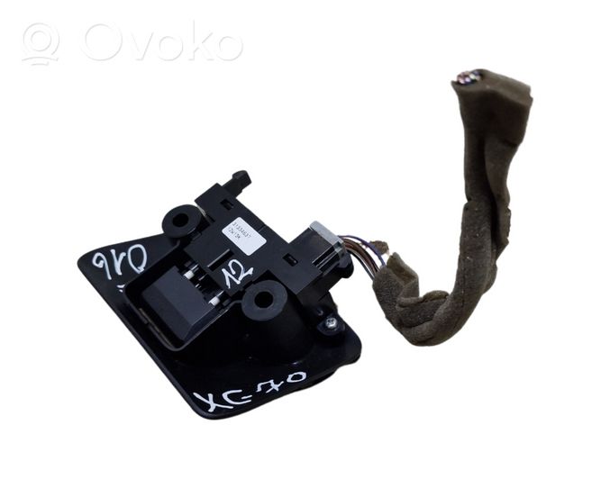 Volvo XC70 Hand parking brake switch 31334637