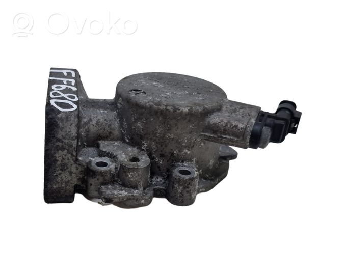 Audi A6 S6 C7 4G Supporto della pompa del carburante 06E103535A