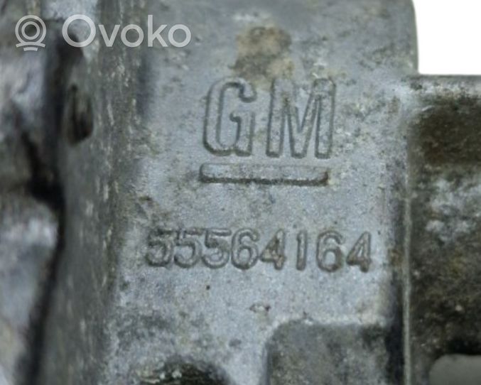 Opel Zafira C Throttle valve 55564164