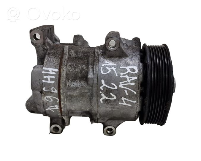 Toyota RAV 4 (XA40) Ilmastointilaitteen kompressorin pumppu (A/C) 4472807951