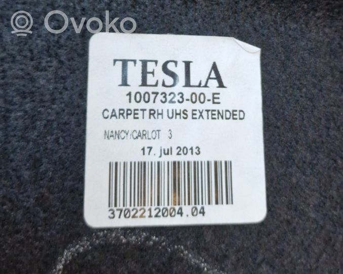 Tesla Model S Jalkatilan sivukoristelista 100732300E