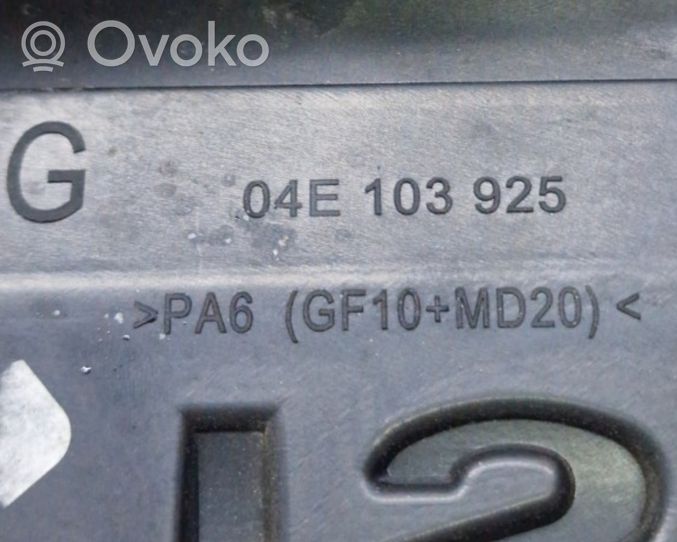 Volkswagen Jetta VI Moottorin koppa 04E103925