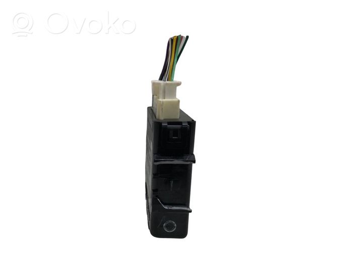 Toyota Prius (XW30) Module d'éclairage LCM 8996047060