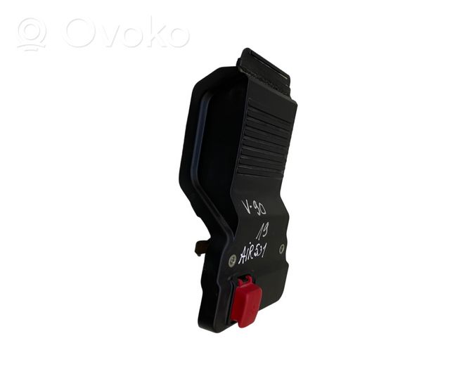 Volvo S90, V90 Coperchio/tappo della scatola vassoio della batteria 31651455