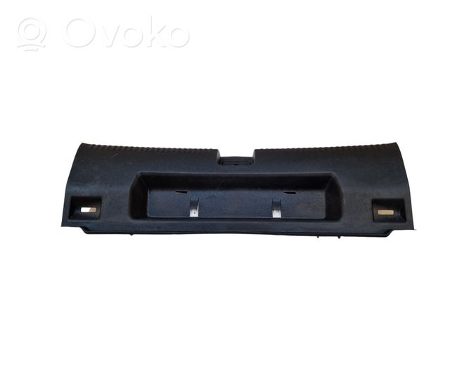 Volkswagen Jetta VI Protector del borde del maletero/compartimento de carga 5C6863459