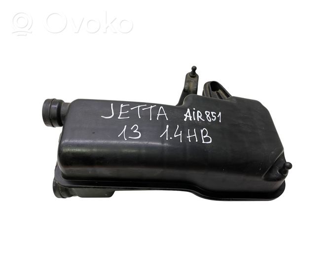 Volkswagen Jetta VI Intake resonator 