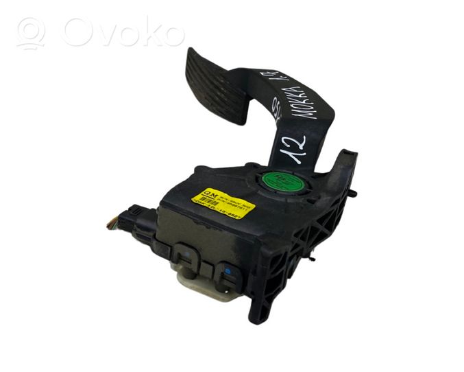 Opel Mokka Accelerator throttle pedal 95087911