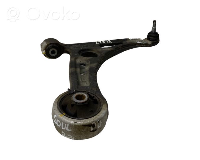 KIA Soul Front lower control arm/wishbone 