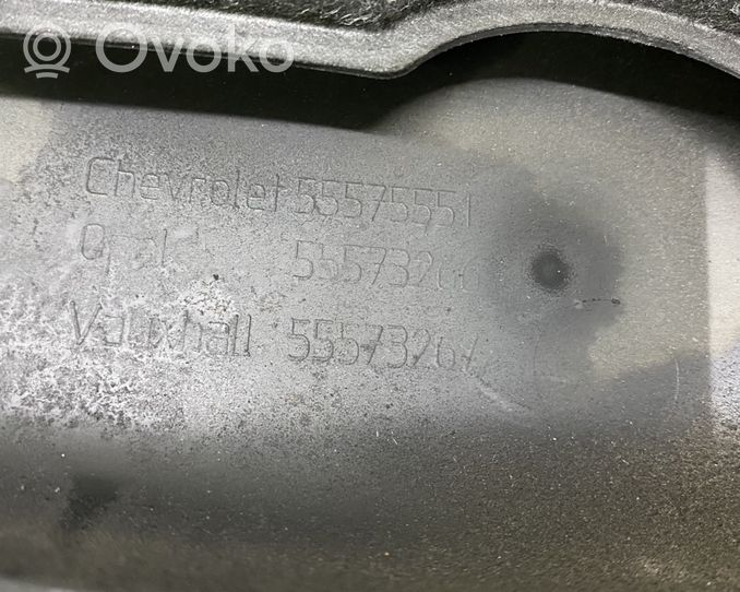 Opel Mokka Variklio dangtis (apdaila) 55573266