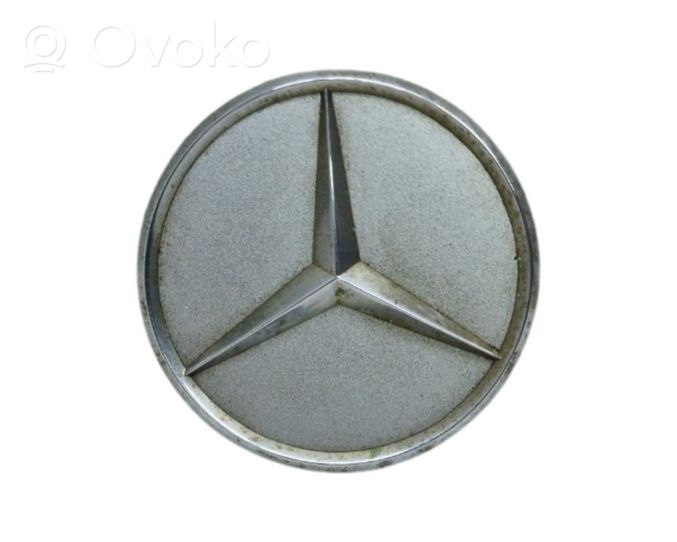 Mercedes-Benz C W205 Enjoliveur d’origine 2204000125