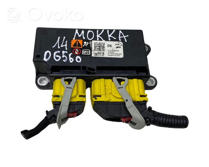 Opel Mokka Sterownik / Moduł Airbag 13590216