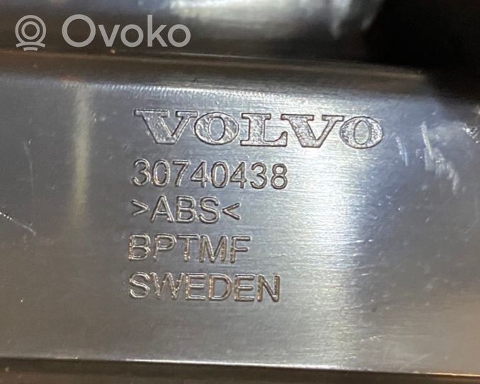 Volvo XC60 Bagāžnieka sliekšņa dekoratīvā apdare 30740438