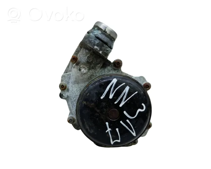 Mercedes-Benz GLA W156 Pompe de circulation d'eau A6512000501