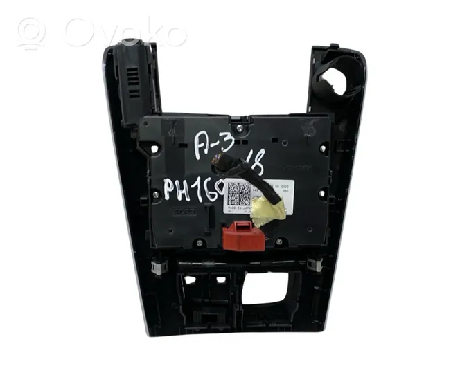 Audi A3 S3 8V Panel radia 8V0919614BB