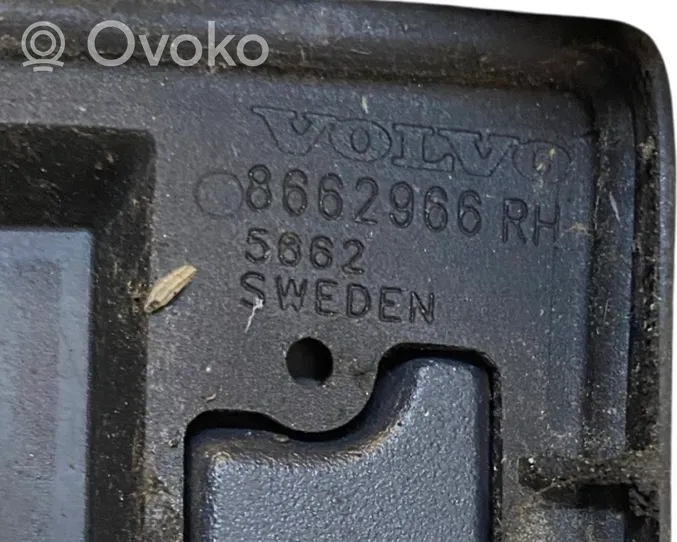 Volvo XC90 Relingi dachowe 8662966RH
