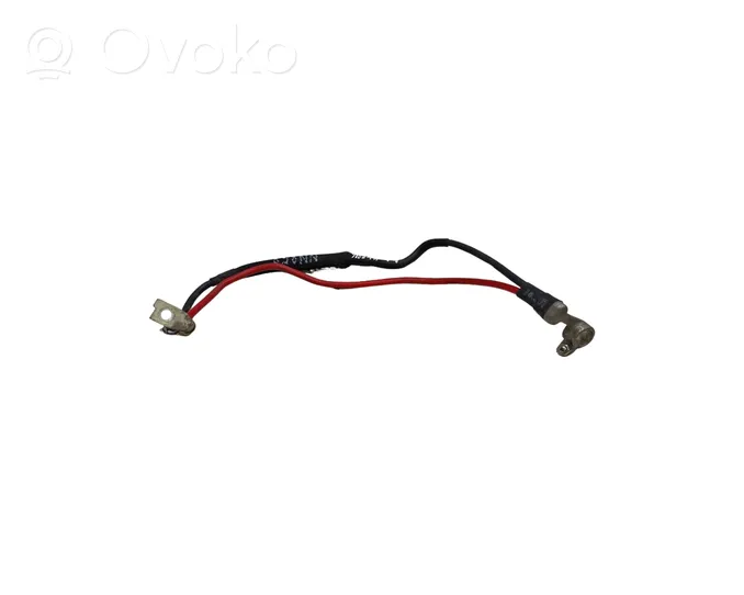 Volkswagen Tiguan Câble de batterie positif 5N0971228F