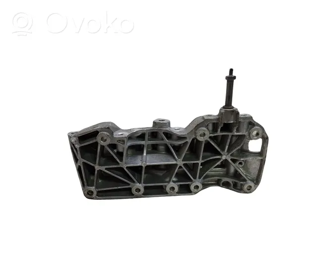 BMW 7 F01 F02 F03 F04 Кронштейн компрессора кондиционера воздуха 8506863