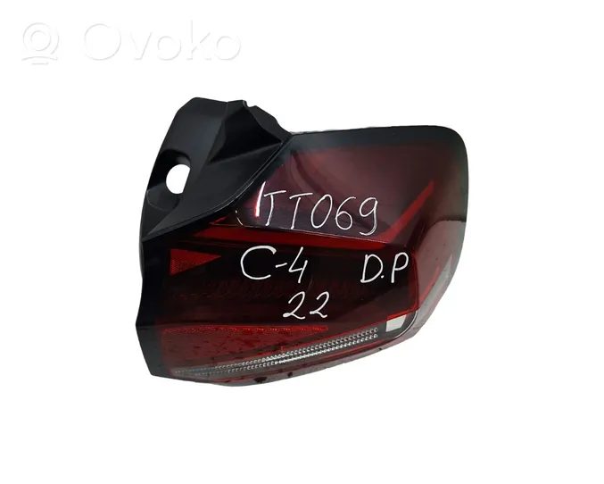 Citroen C4 III e-C4 Luci posteriori 9831100080