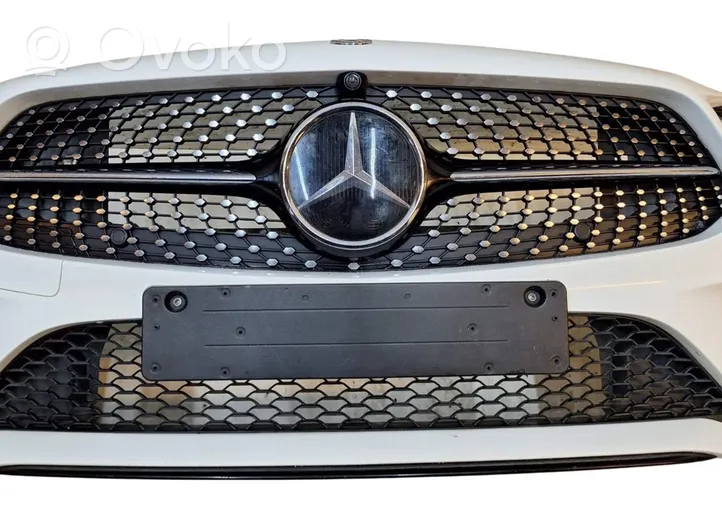 Mercedes-Benz CLS C257 Kompletny zestaw przedniej części nadwozia / karoserii A2579062000