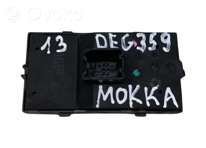 Opel Mokka Interruttore di controllo dell’alzacristalli elettrico 251886