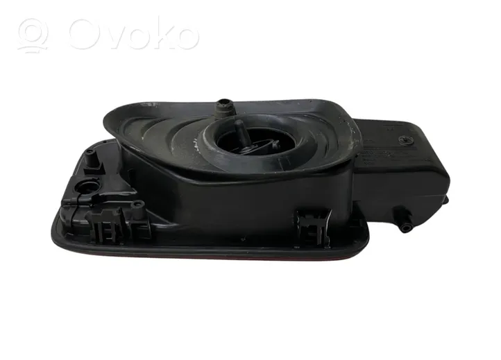 Audi A4 S4 B9 Sportello del serbatoio del carburante 8W0010508M