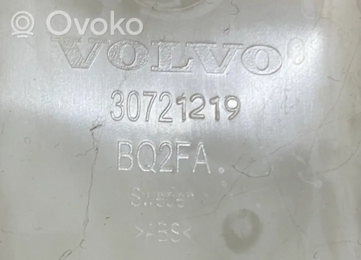 Volvo XC60 B-pilarin verhoilu (alaosa) 30767129