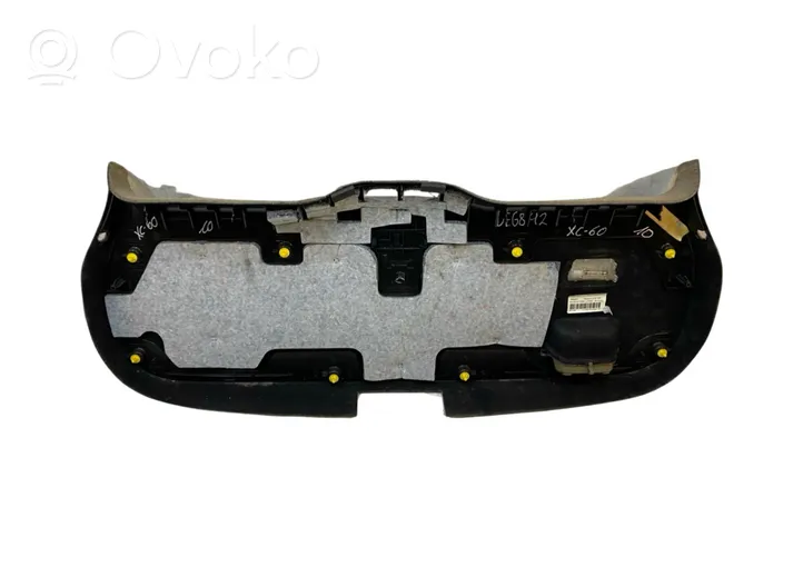 Volvo XC60 Rivestimento portellone 0063401