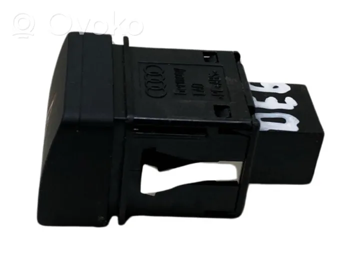 Audi A4 S4 B9 Hazard light switch 8W0941509A