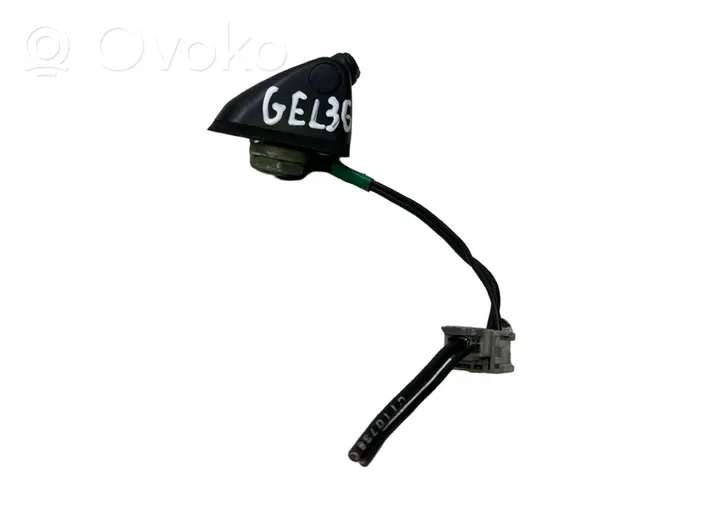 Nissan Juke I F15 Antena GPS 