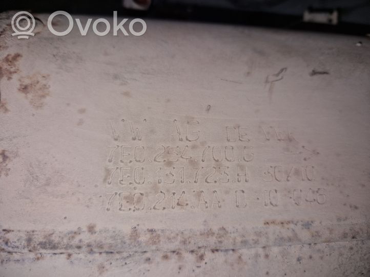 Volkswagen Transporter - Caravelle T5 Filtr cząstek stałych Katalizator / FAP / DPF 7E0131703