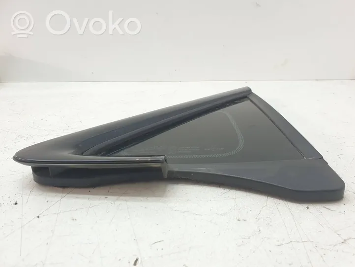 Chrysler Pacifica Front triangle window/glass 43R001229