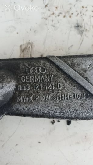 Audi A6 S6 C5 4B Termostat / Obudowa termostatu 059121131D