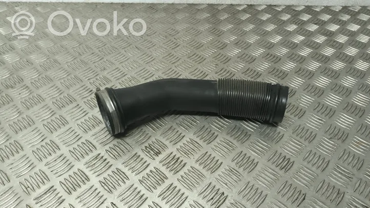 Audi A4 S4 B5 8D Air intake hose/pipe 058129627E