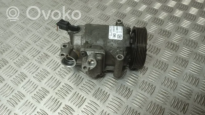 Skoda Fabia Mk2 (5J) Ilmastointilaitteen kompressorin pumppu (A/C) 5N0820803E