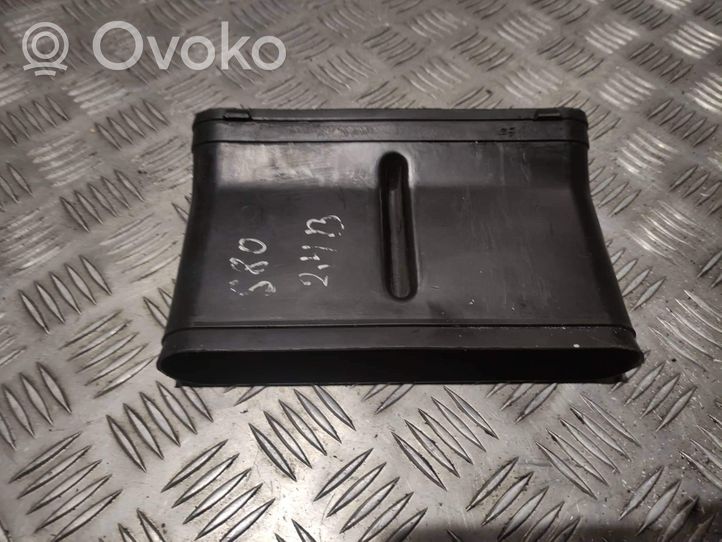 Volvo S80 Część rury dolotu powietrza 8634309