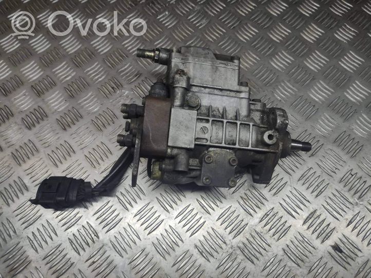 Volkswagen Sharan Polttoaineen ruiskutuksen suurpainepumppu 028130115B