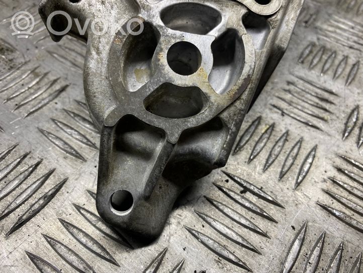 Mazda 323 Water pump 