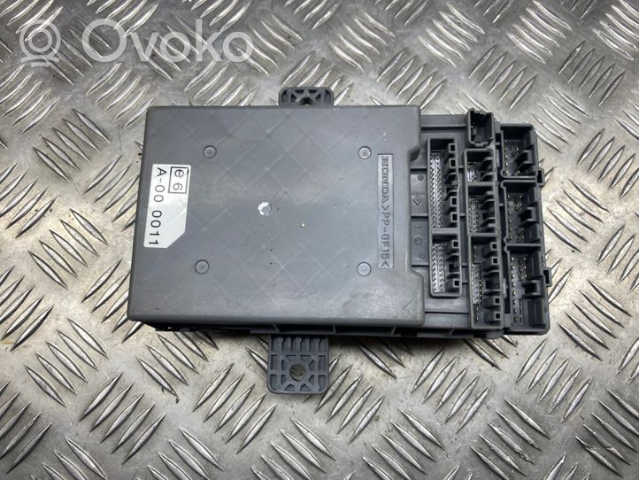 Honda Civic Module de fusibles 37832LN