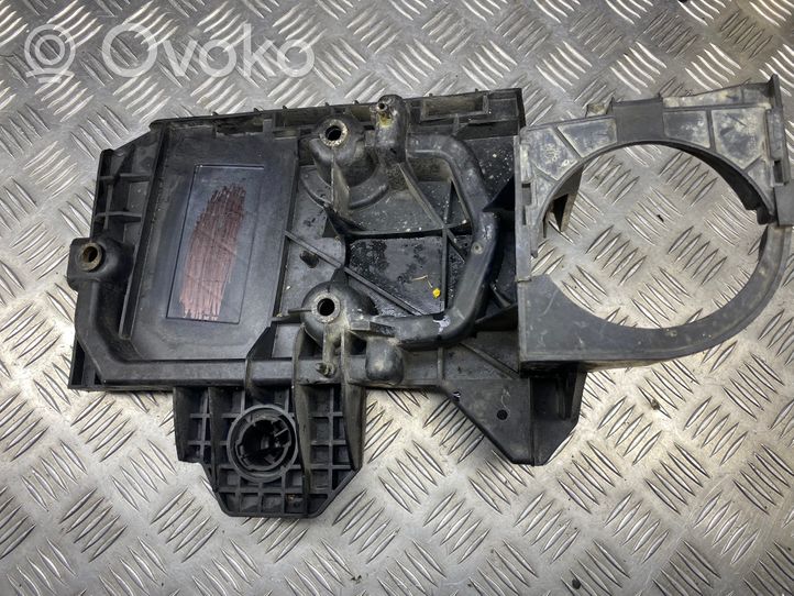 Citroen C5 Akkulaatikon alusta 9632648580