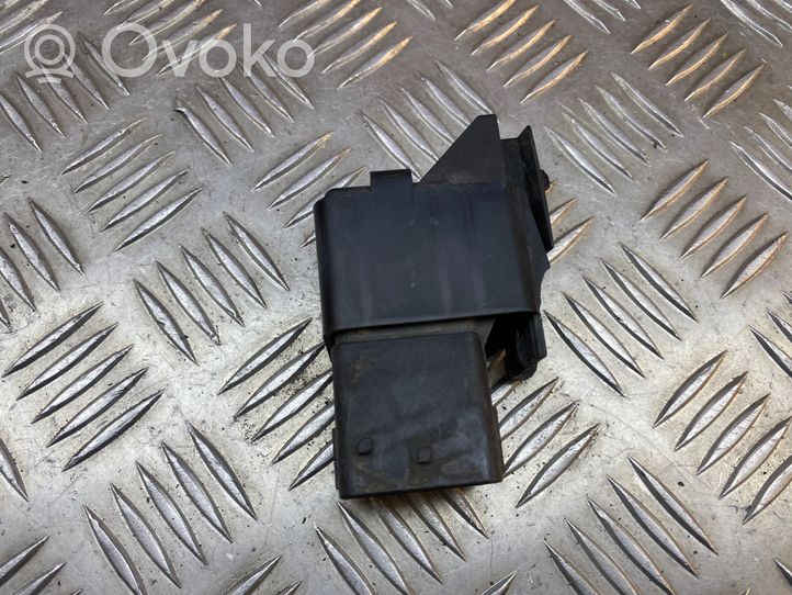 Ford Focus Przekaźnik / Modul układu ogrzewania wstępnego 3M5T2504AC