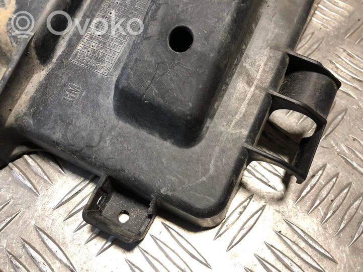 Opel Astra G Support boîte de batterie 24449812